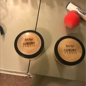 Ben Nye bundle banana powder setting spray